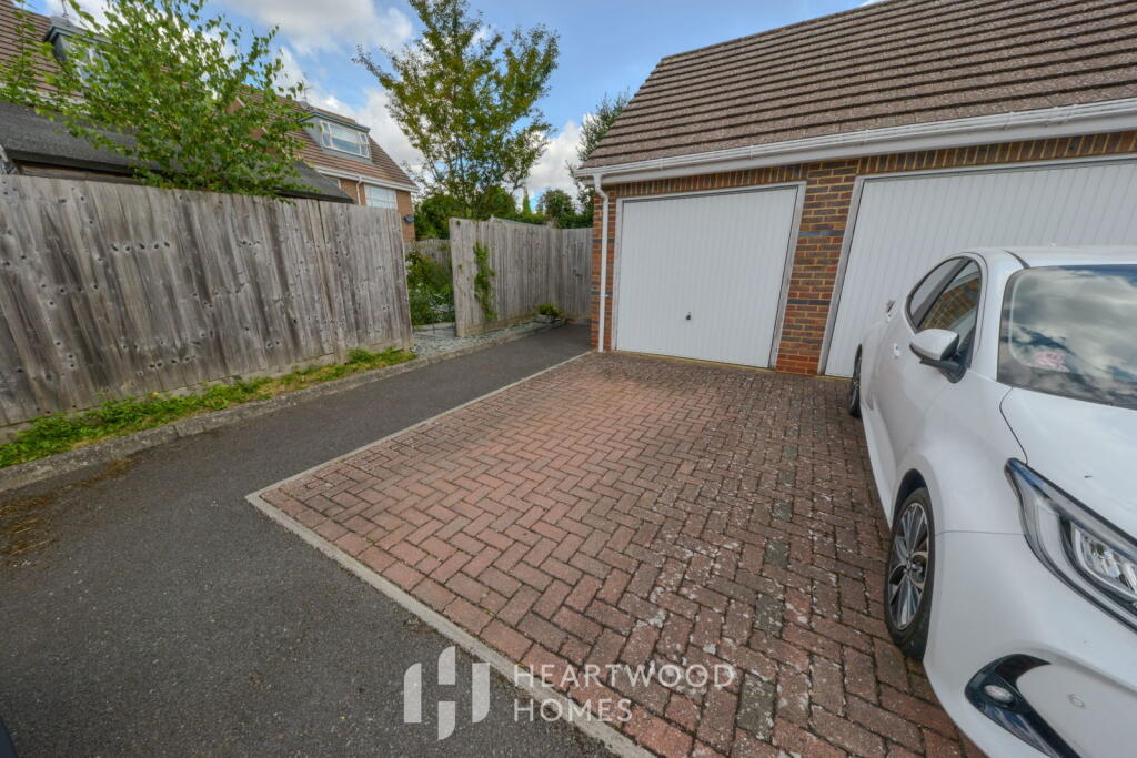 Additional image 17 of Royal Mews, Alexander Road, London Colney, St. Albans, AL2 1FH