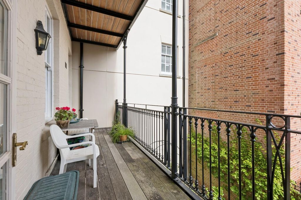 Additional image 17 of 2 bed flat for saleCrane Bridge Road, Salisbury SP2