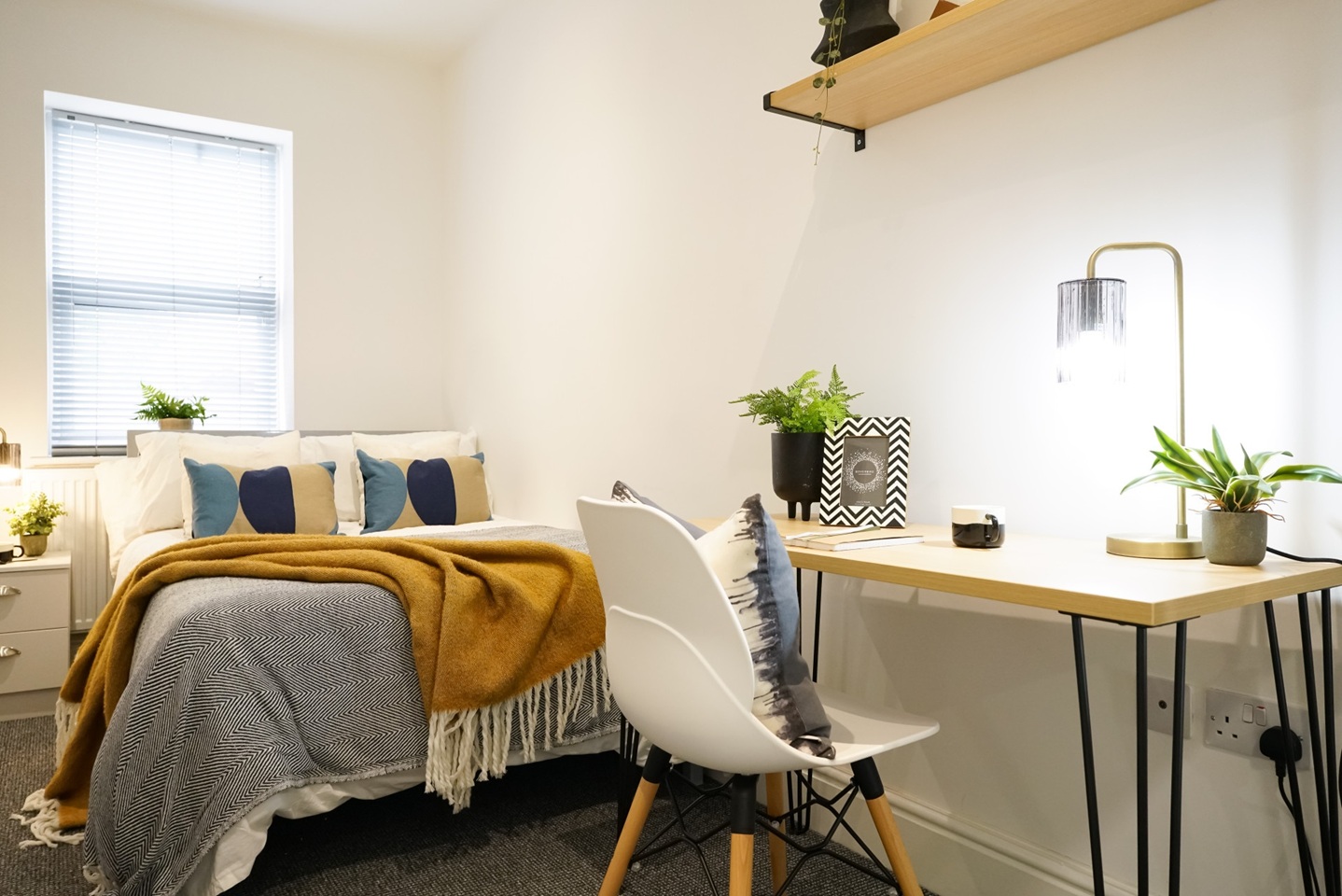 Room in a Shared House, Driffield St, M14, N1 7GU photo 2