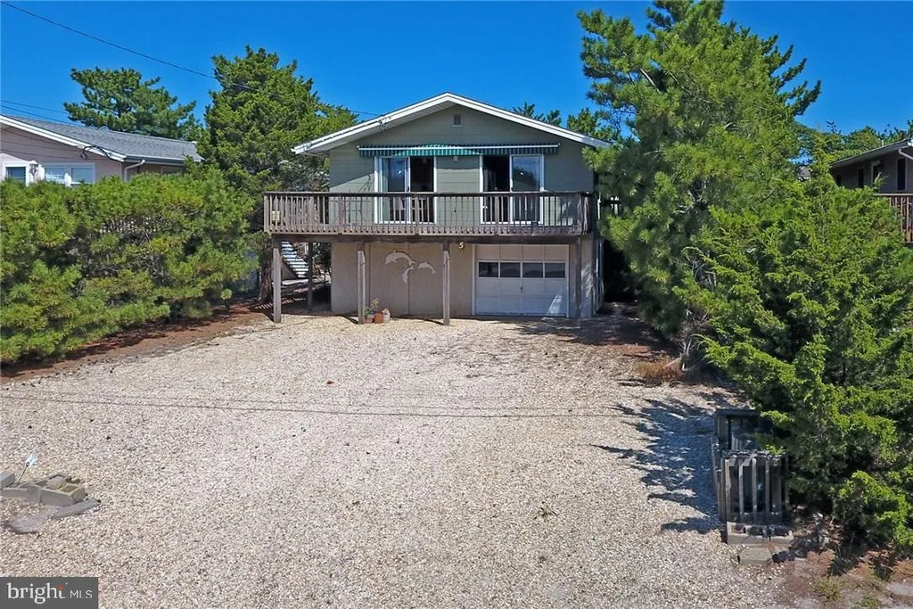 5 W 16th Street, Barnegat Light, NJ 08006