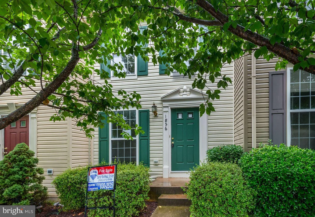 1856 Tiger Lily Circle, Woodbridge, VA 22192