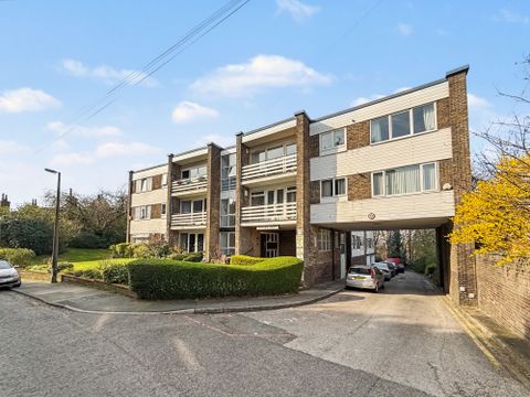 Eagles Nest, Butterstile Lane, Prestwich, Manchester M25