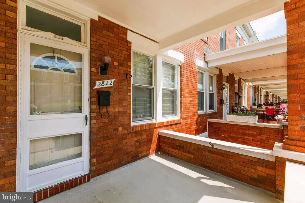 2822 Lake Avenue, Baltimore, MD 21213