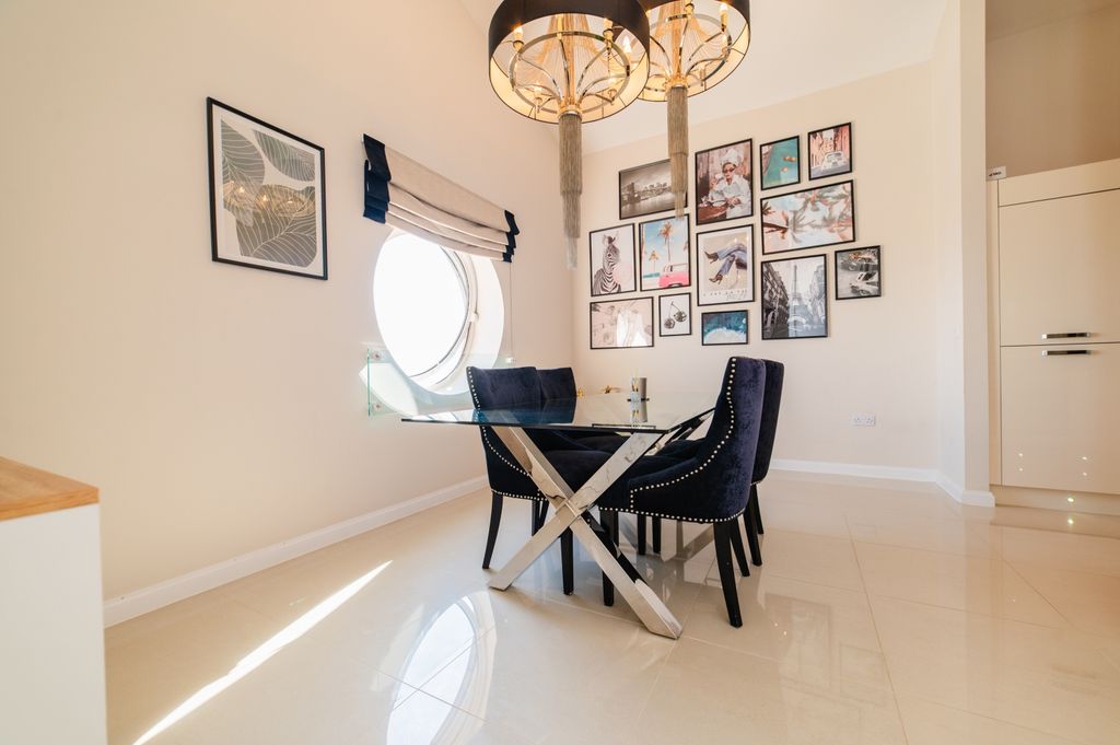 Additional image 16 of 2 bed flat for saleHansen Court, Cardiff Bay CF10