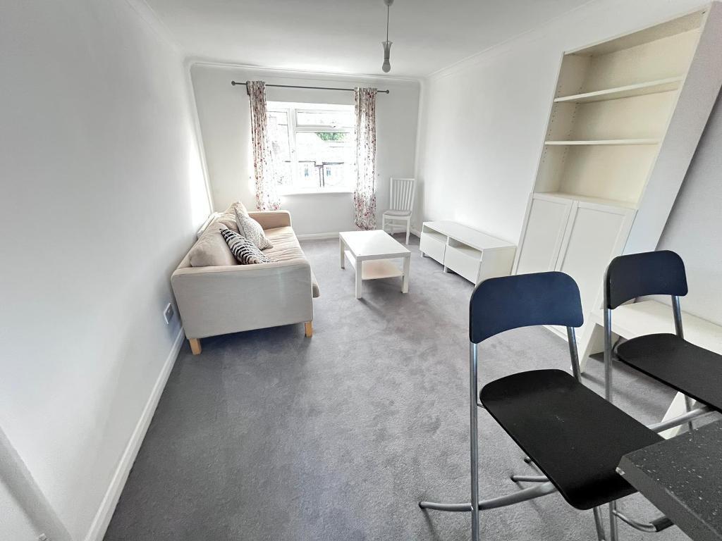 105 Wentworth Road, Harborne, Birmingham, B17 9SU photo 4