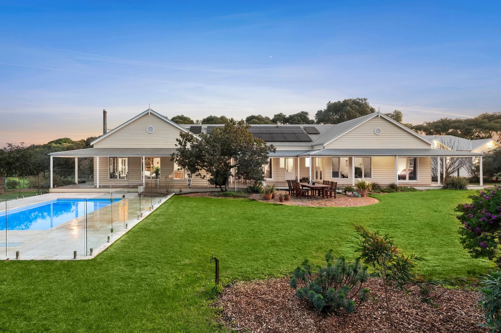 671-719 Banks Road, Marcus Hill VIC 3222