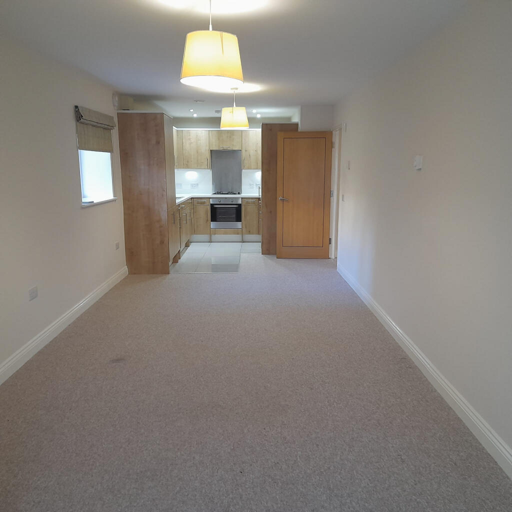 Additional image 2 of Moor Green Lane, Moseley, B13