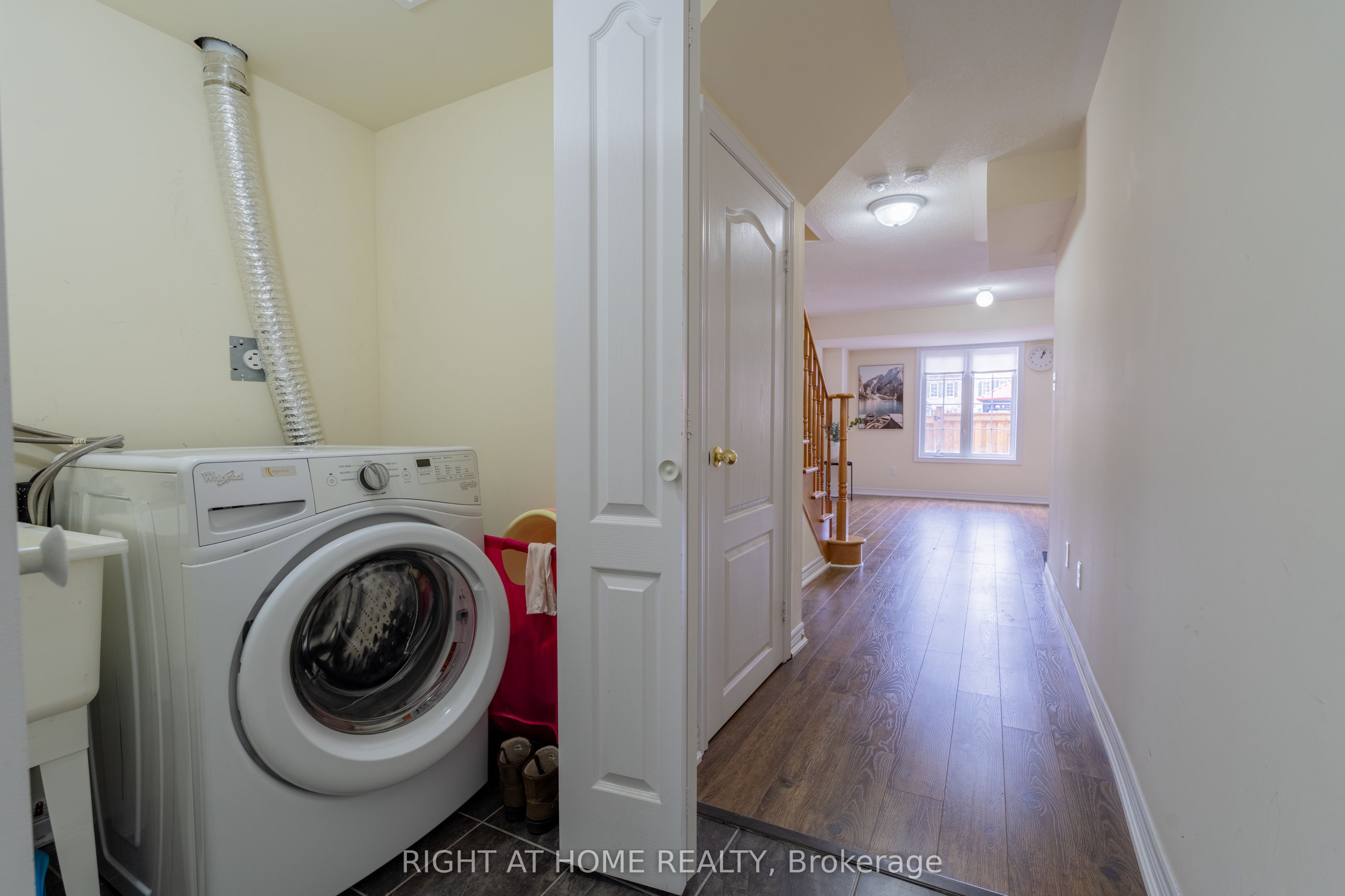 1518 Shepway Mews, Pickering, ON, L1X 0C7 photo 5