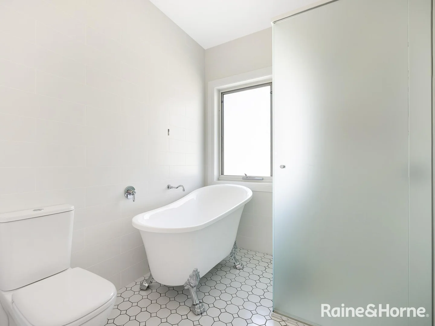 Additional image 16 of 118 Samuel Way, The Lagoon NSW 2795