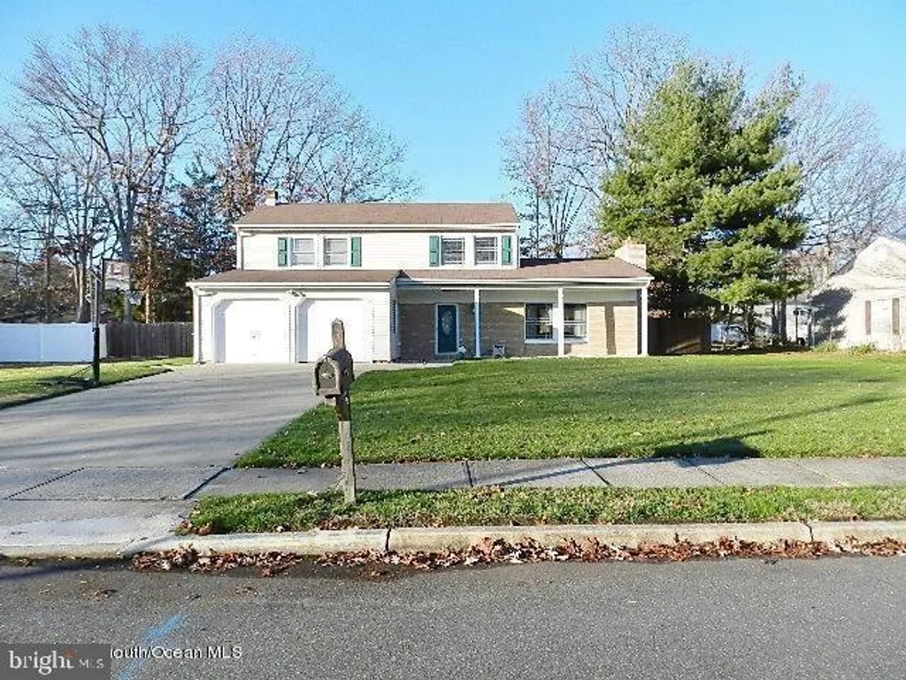 161 Stowe Street, Toms River, NJ 08753