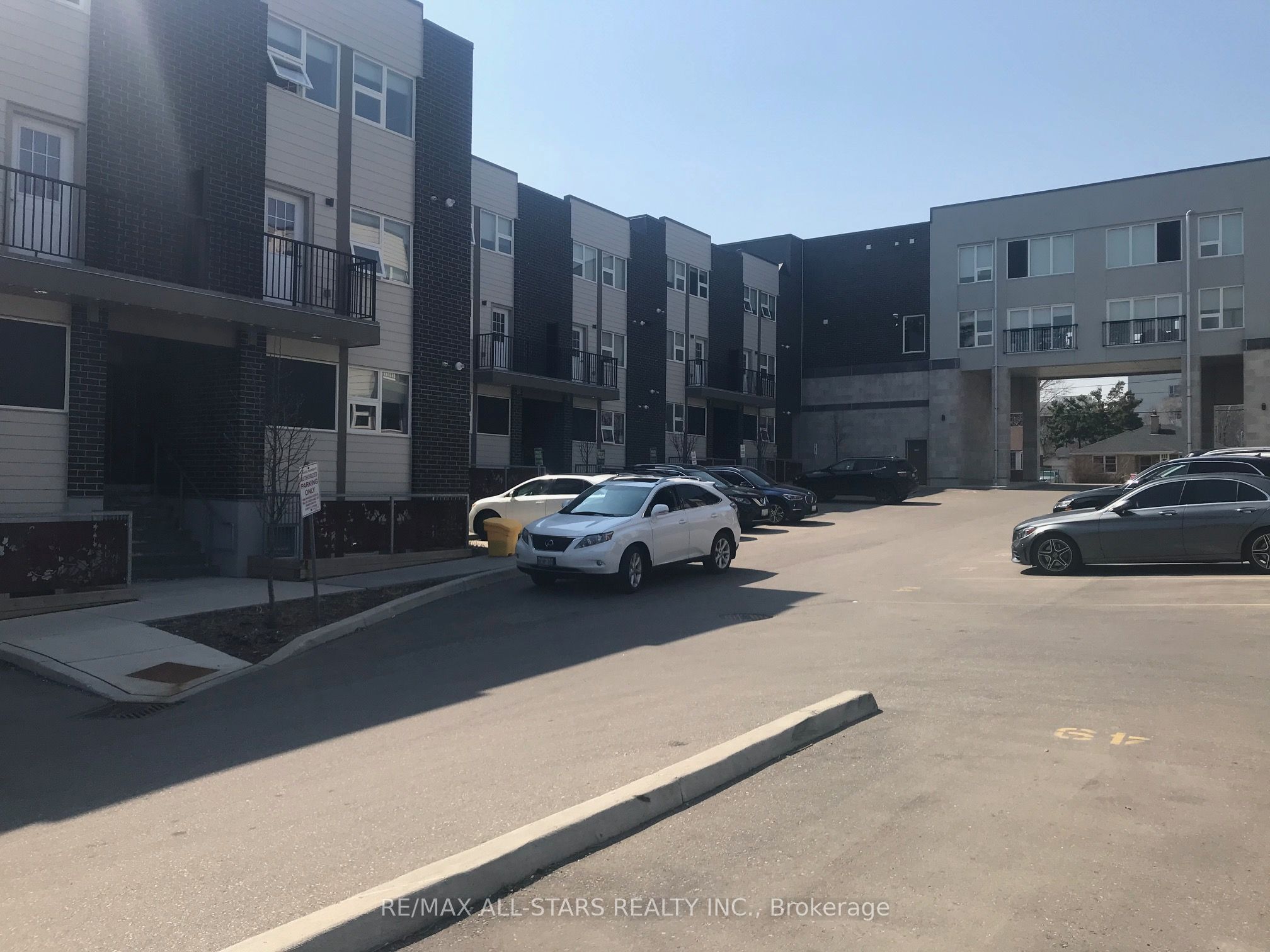 Additional image 4 of 219-338 Albert Street, Waterloo, ON, N2L 3T8