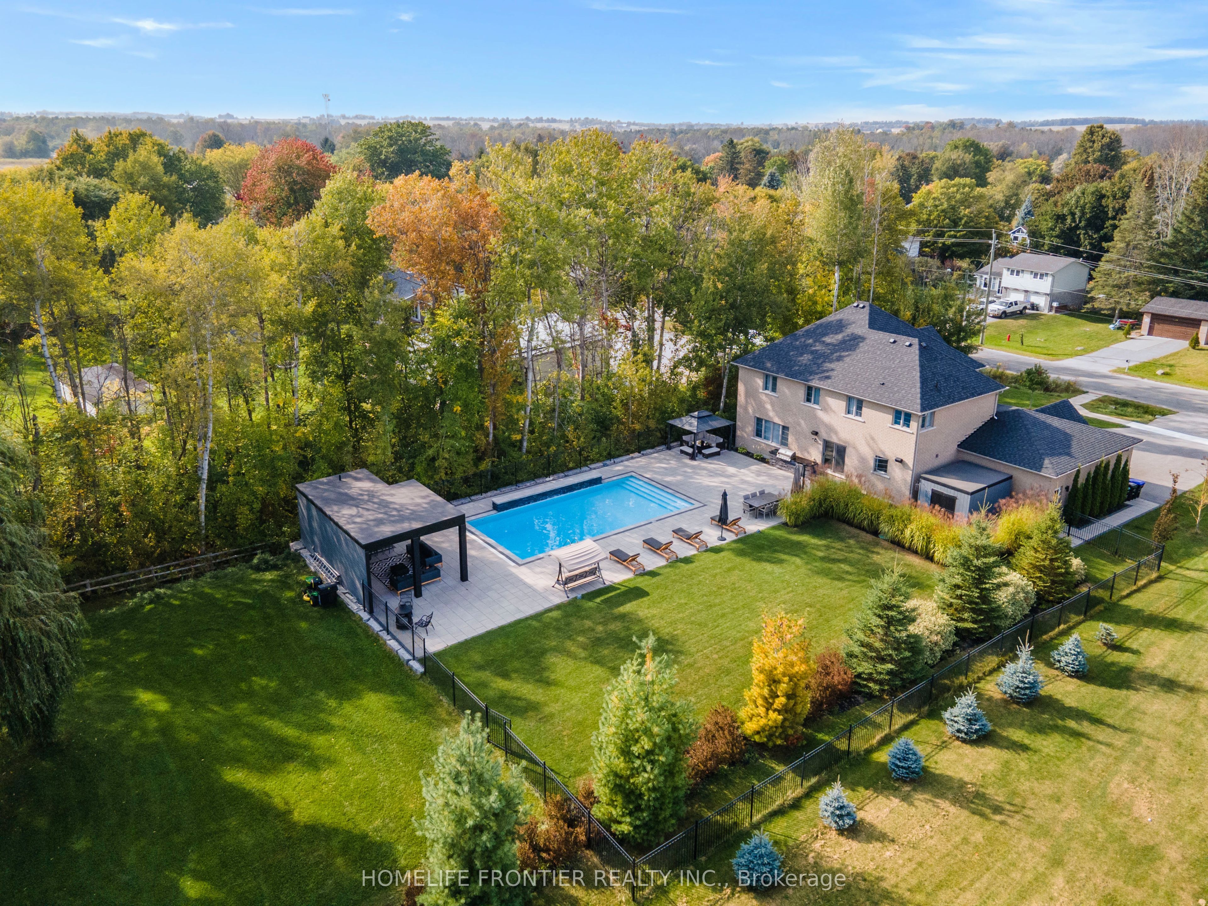 1195 Shore Acres Drive, Innisfil, ON, L0L 1R0