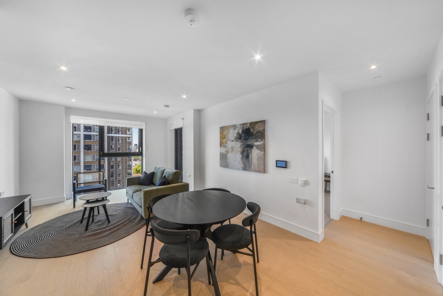 1 Bed Flat, Hewson Way, SE17, N1 7GU photo 2