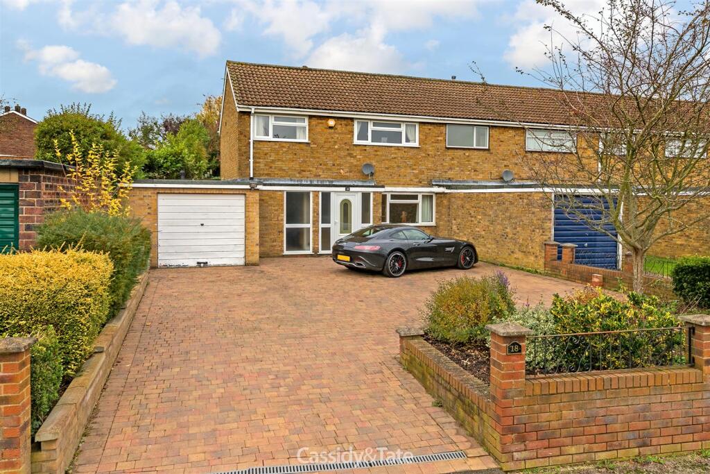 Cedar Road, Hatfield