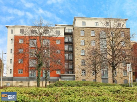 Magretian Place, Cardiff CF10