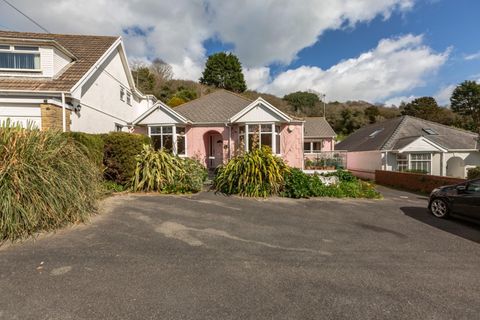 Plunch Lane, Mumbles, Swansea SA3