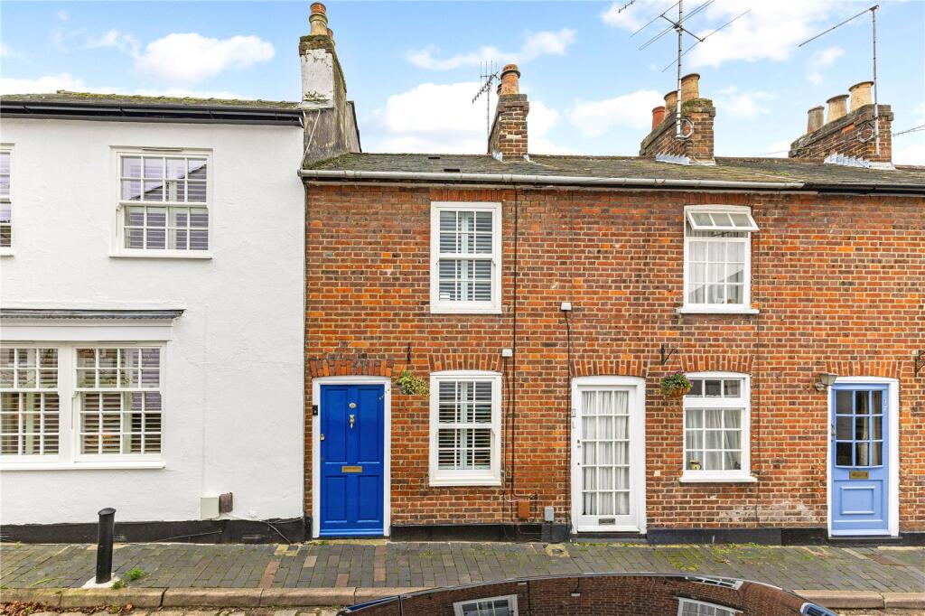 Queen Street, St. Albans, Hertfordshire, AL3