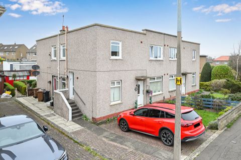67 Northfield Farm Avenue, Northfield, Edinburgh EH8