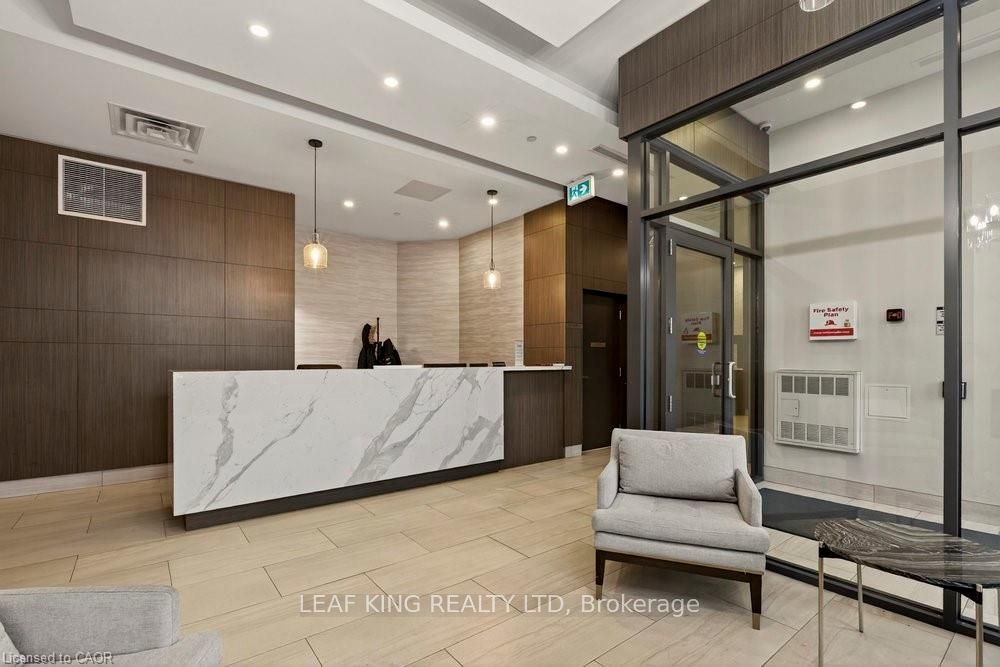 1007-550 North Service Road, Grimsby, ON, L3M 4E8