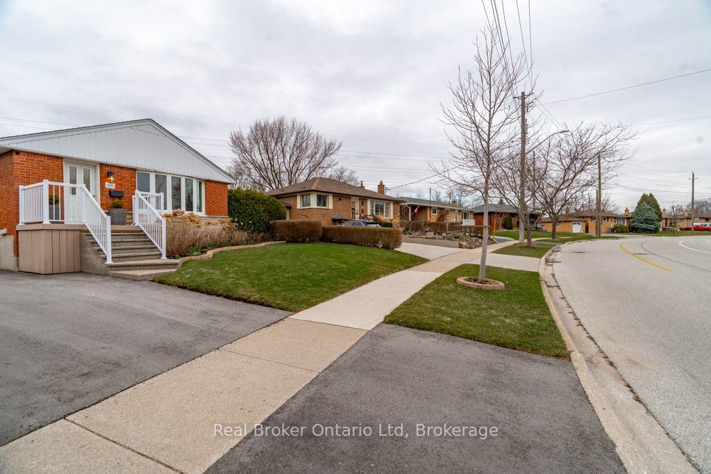 Additional image 4 of 1518 Fisher Avenue, Burlington, ON, L7P 2L8