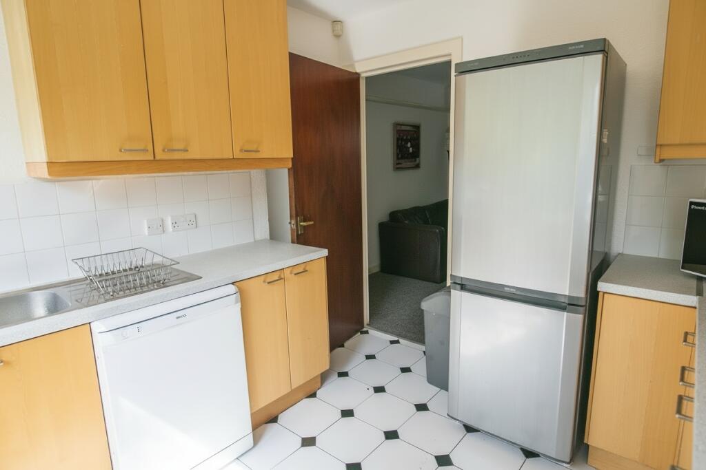 Additional image 4 of Poole Crescent - 4 bed, Harborne, West Midlands, B17