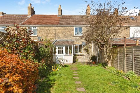Fairfield Terrace, Peasedown St. John, Bath BA2