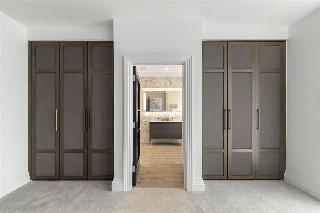Additional image 15 of 3 bed flat for saleMadeira Walk, Ascot, Berkshire SL5