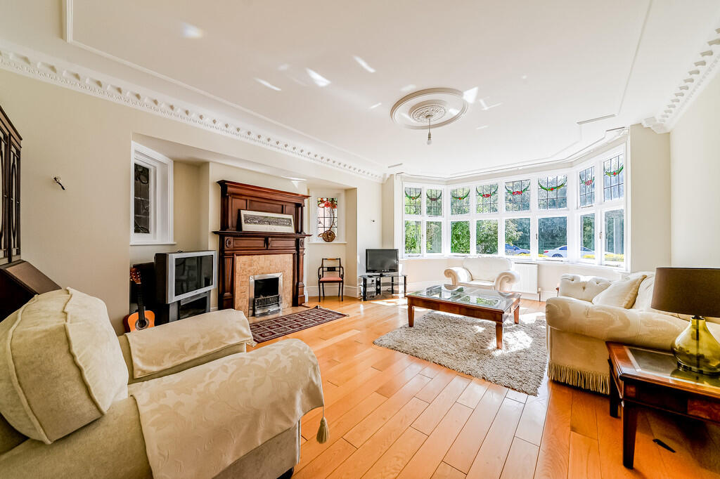 Amesbury Road, Moseley photo 5
