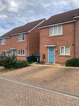 Sparrow Road, Bell Green CV2