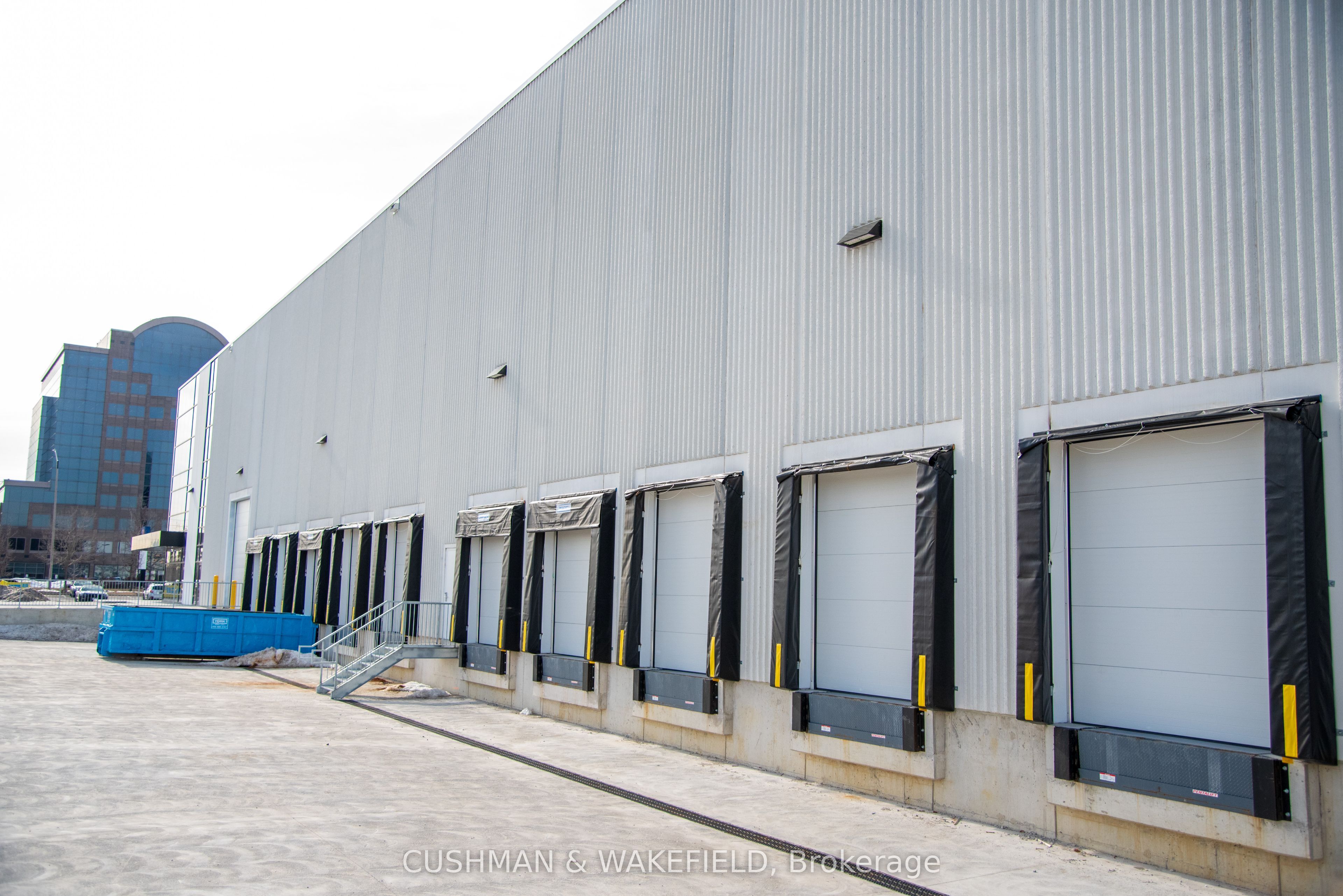 Additional image 2 of 102A-2645 Skymark Avenue, Mississauga, ON, L4W 4H2
