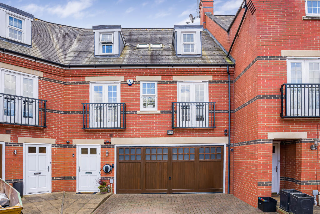 Boyes Crescent, London Colney, AL2