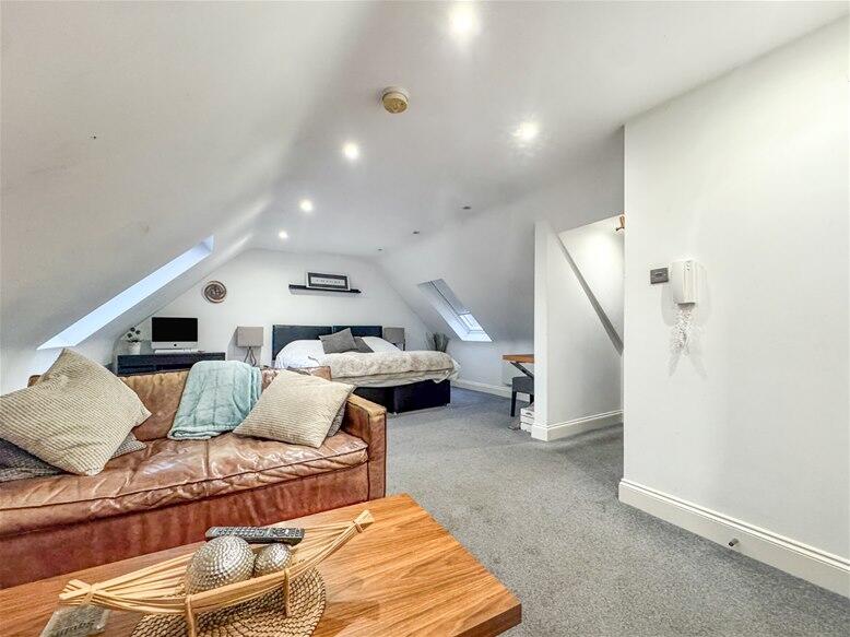 Additional image 2 of Sun Lane, Harpenden, AL5