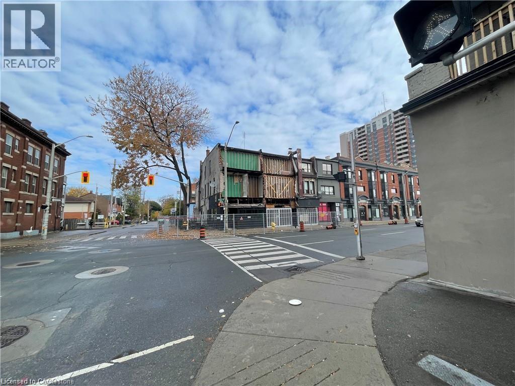 455 King Street E, Hamilton, ON, L8N 1C7