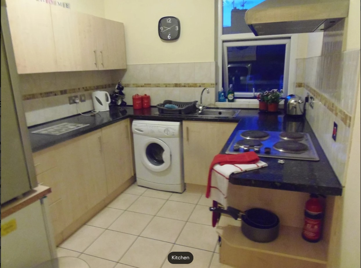 Room in a Shared Flat, Aston St, LS13, N1 7GU photo 3