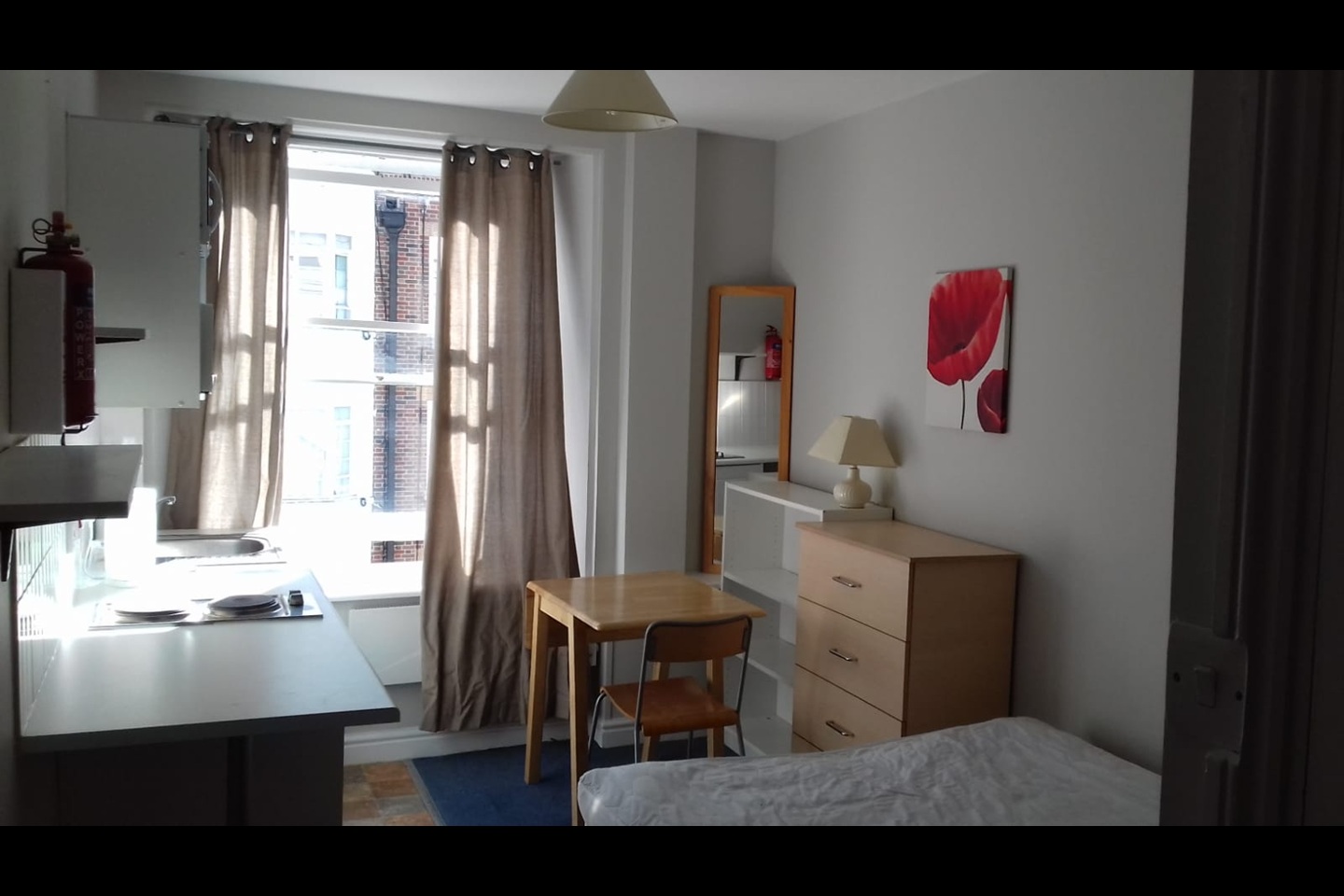 Bedsit, Hatherley Grove, W2, N1 7GU photo 3