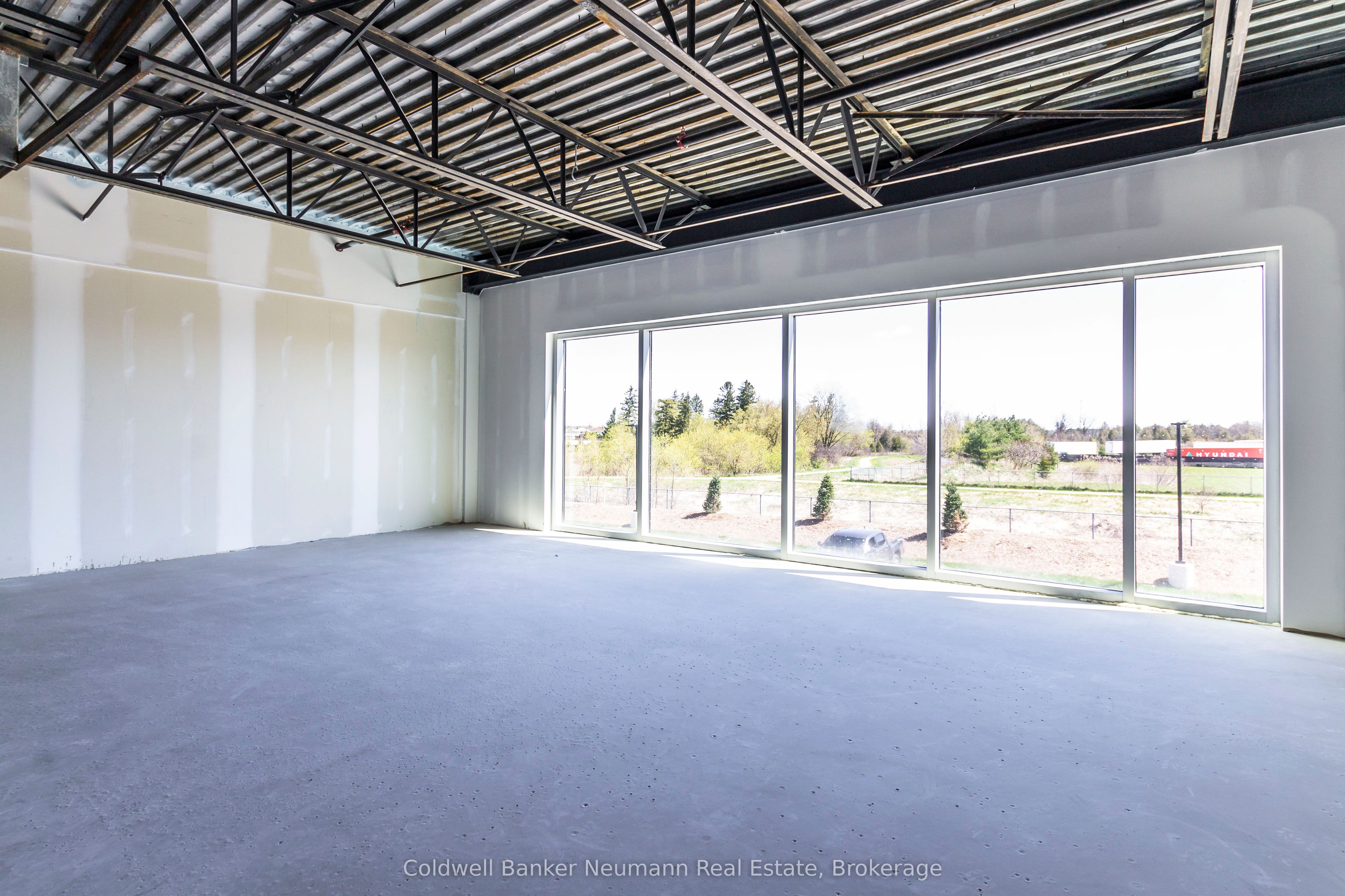 Additional image 4 of 28 UPPER-589 Hanlon Creek Boulevard, Guelph, ON, N1C 0A1