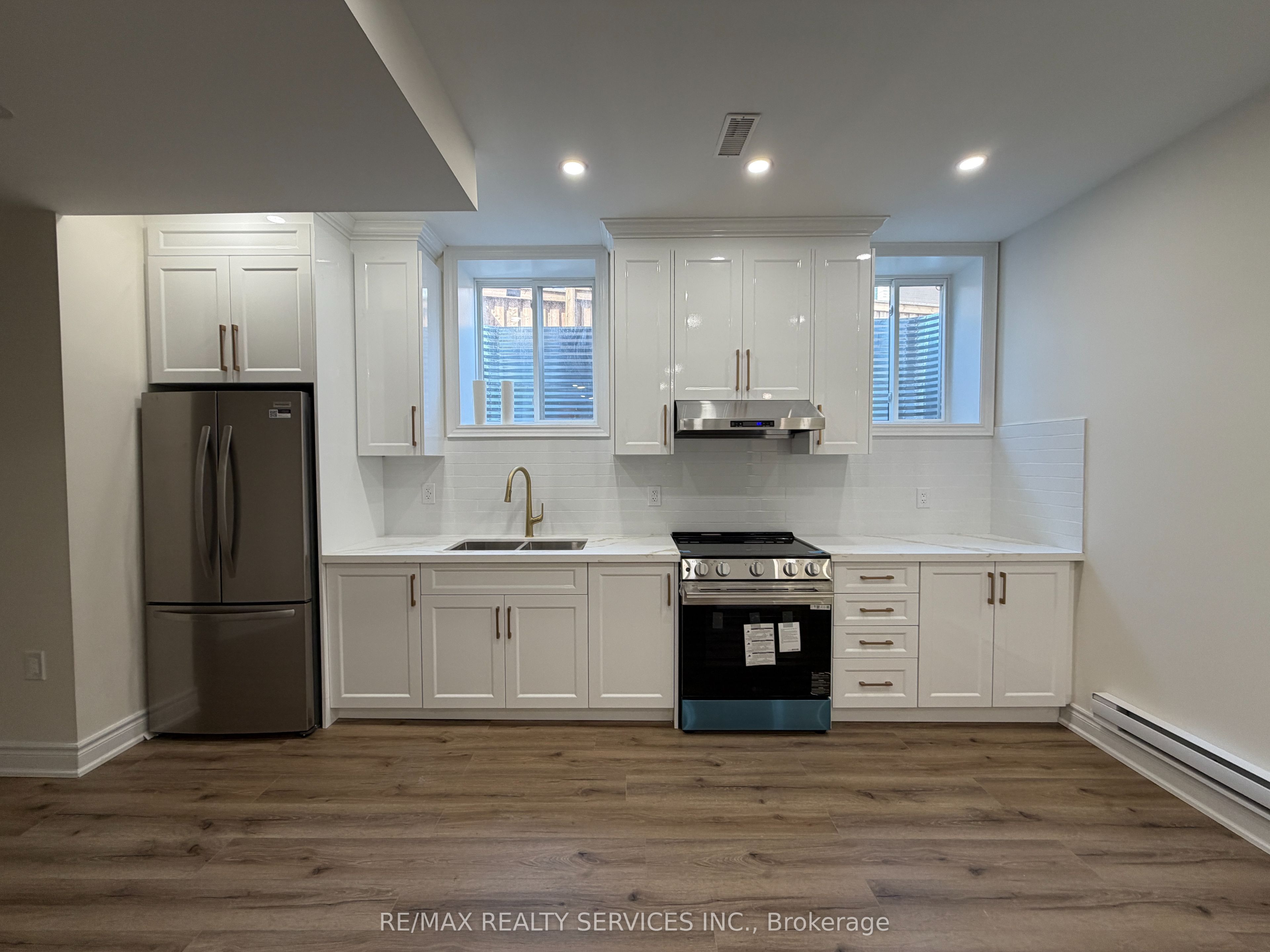 Additional image 4 of LOWER-3461 Mosley Gate, Oakville, ON, L6H 0Y8