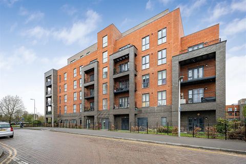 Nightingale Way, Reading RG30