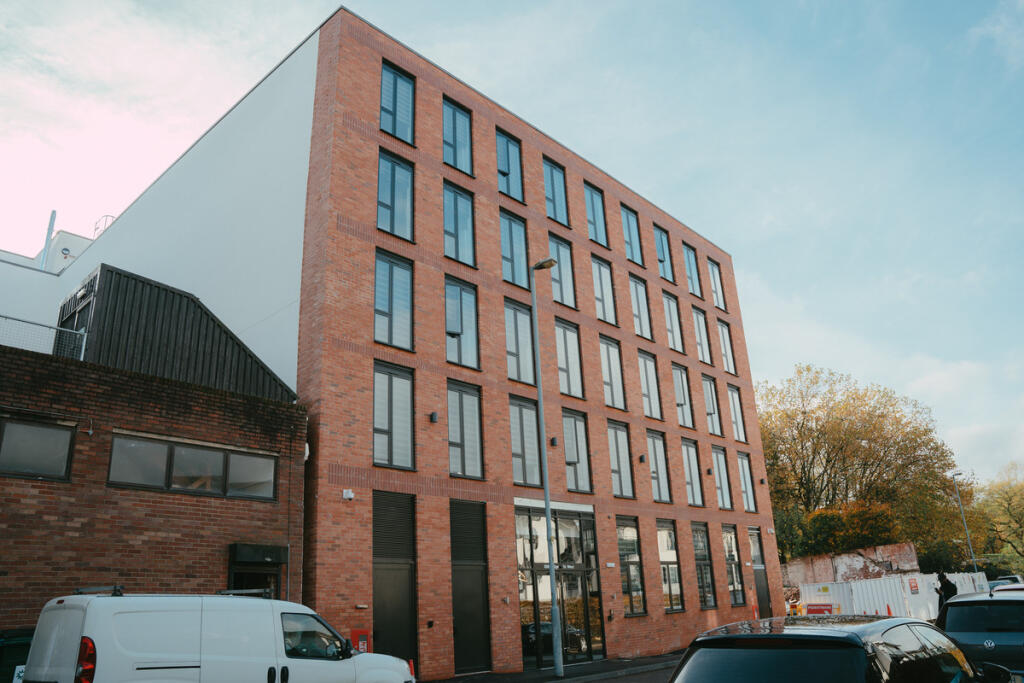 Bridge Street Studios - All-inclusive Studio Apartments