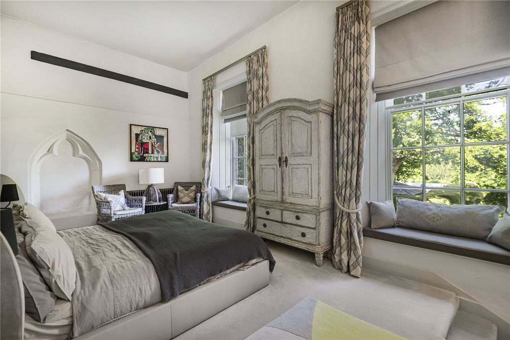 Additional image 20 of 6 bed detached house for saleHigh Street, Hurley, Berkshire SL6