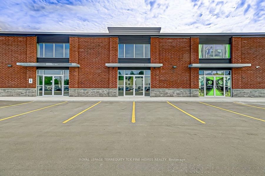 472 Taunton Road W, Oshawa, ON, L1L 0N8