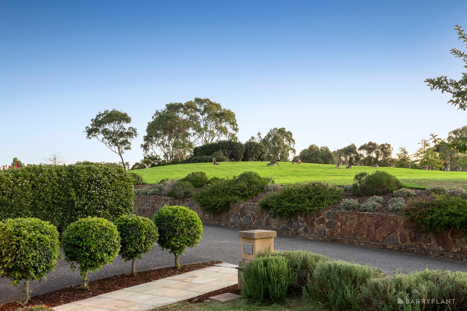 Additional image 2 of 8 Carnoustie Lane, Chirnside Park VIC 3116