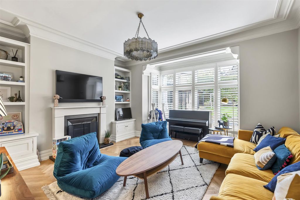 Additional image 6 of 5 bed semi-detached house for saleGrove Road, Ilkley LS29