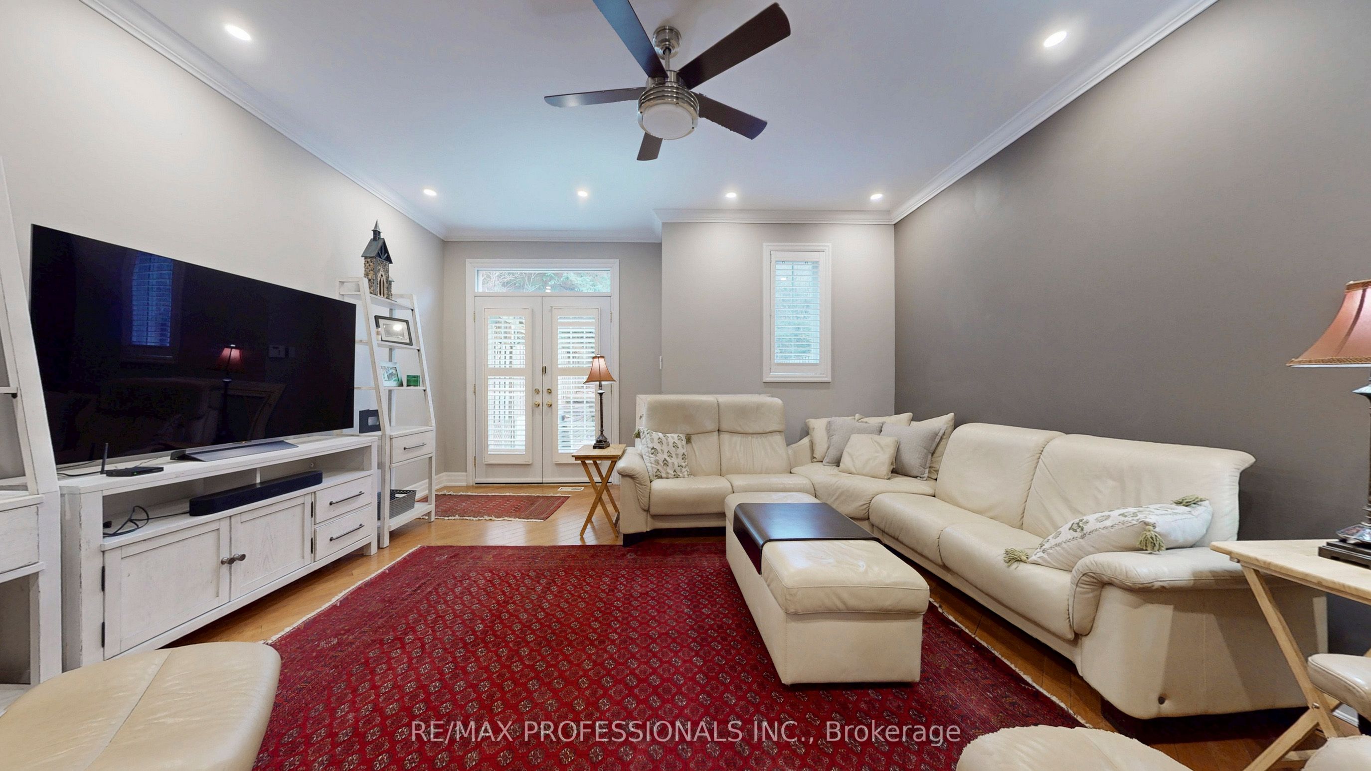 Additional image 6 of 544D Scarlett Road, Toronto, ON, M9P 2S2