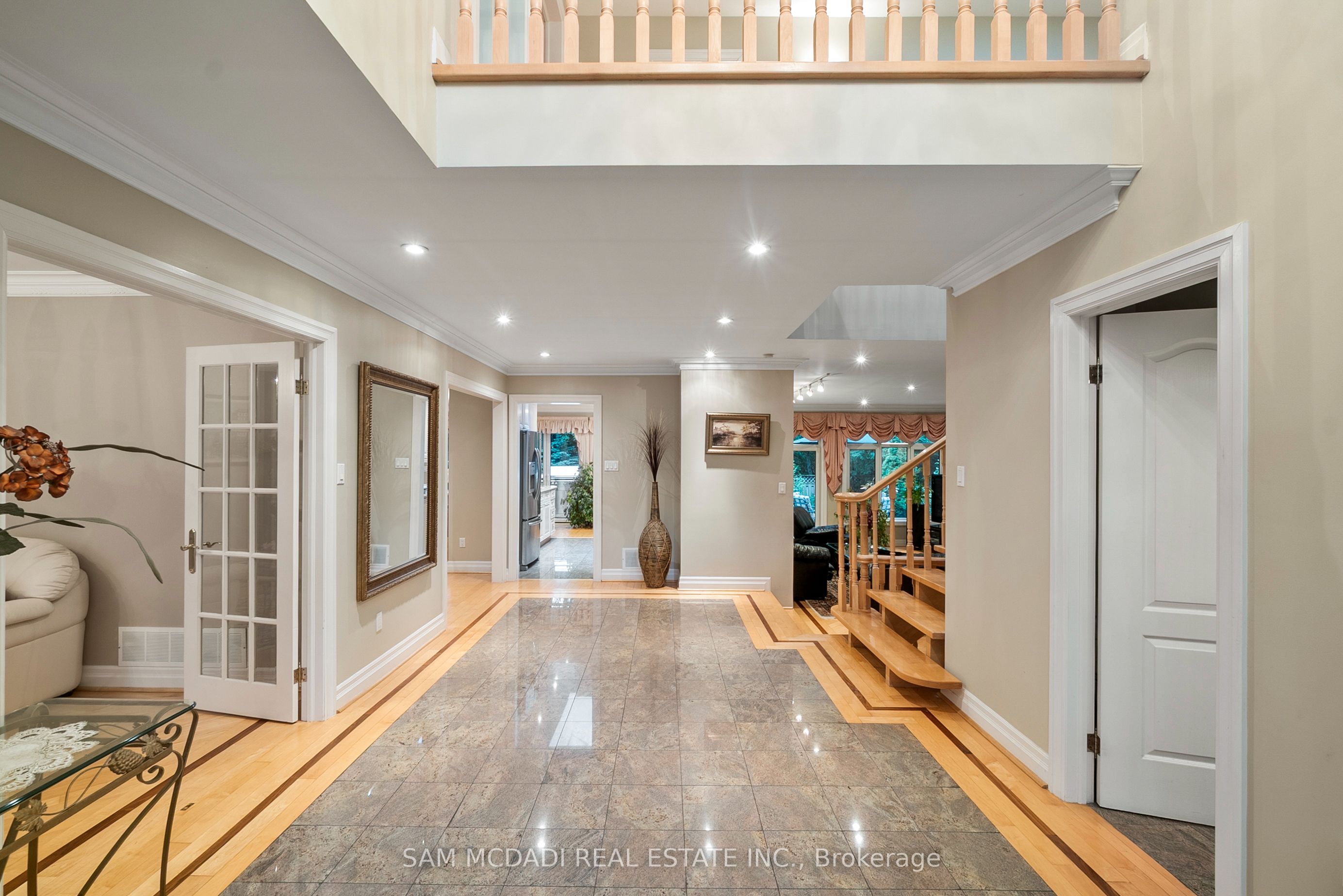 Additional image 4 of 978 Tennyson Avenue, Mississauga, ON, L5H 2Z1