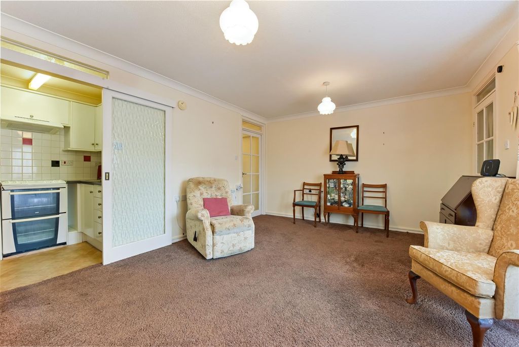 Additional image 7 of 2 bed flat for saleWindmill Court, East Wittering, Chichester PO20