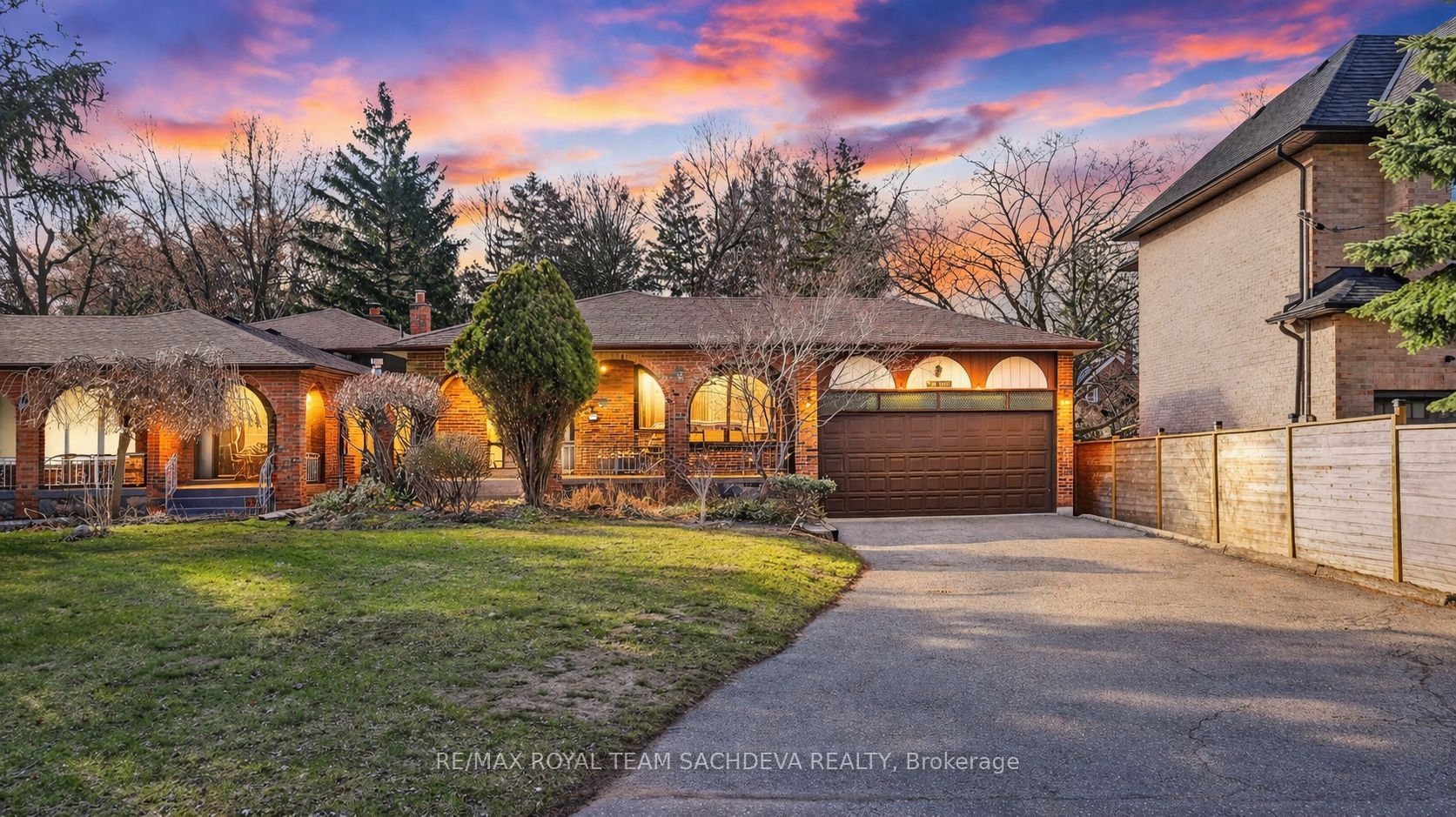 4611 Kingston Road, Toronto, ON, M1E 2P5