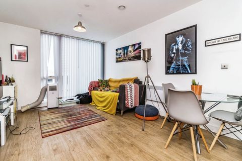 North Central, 9 Dyche Street, Northern Quarter M4