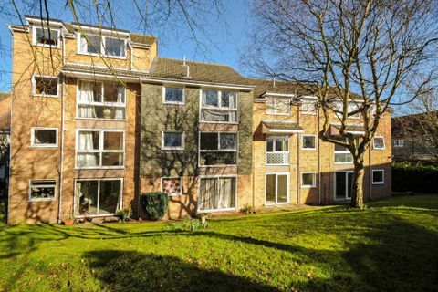 Beauchamp Place, Oxford OX4