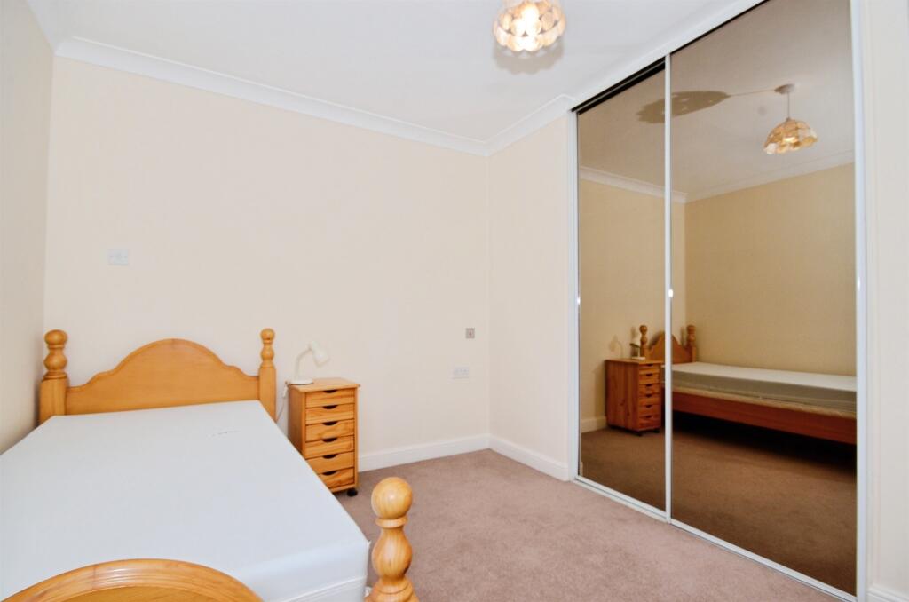 Batchwood View, St. Albans photo 4